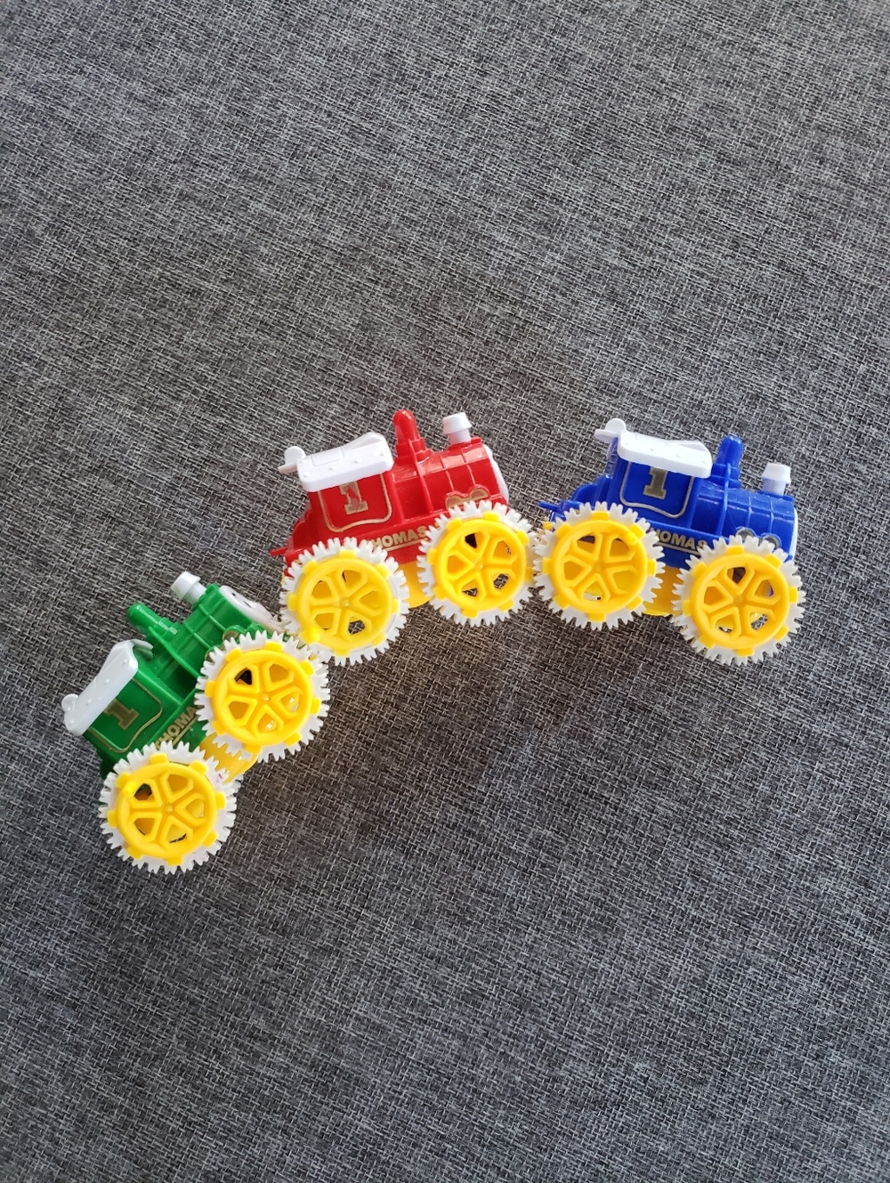 Push 'N' Go Mini Train Set - Red, Blue & Green - Picture 4 of 5